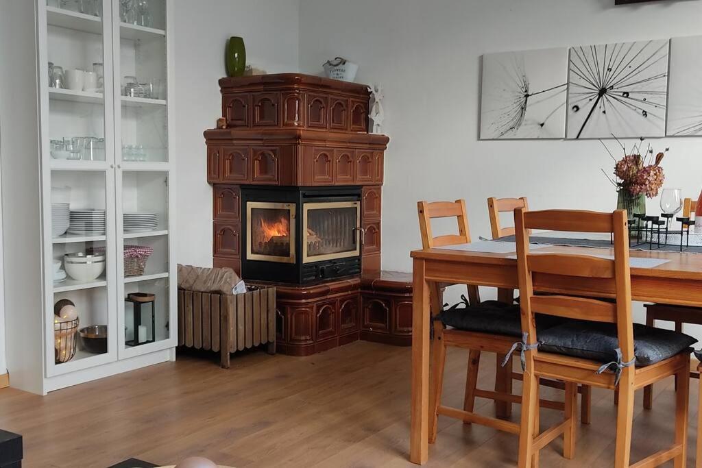 קסזטלי Flora House 3 Minutes From Lake Balaton מראה חיצוני תמונה